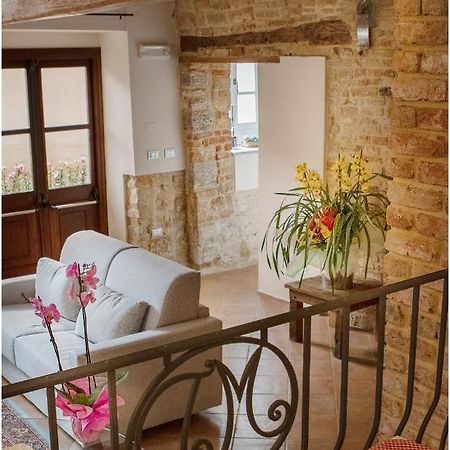 Il Giardino Sul Tetto B&B グアレーネ エクステリア 写真