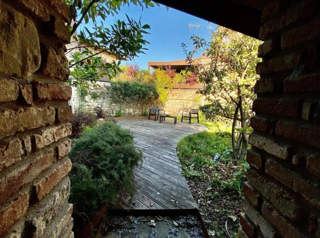 Il Giardino Sul Tetto B&B グアレーネ エクステリア 写真